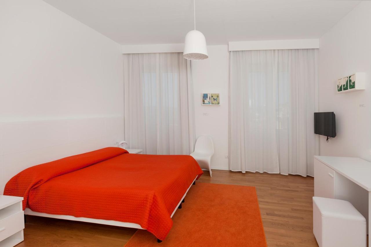 Felix Hotels - Residence Hotel Grandi Magazzini ヌーオロ エクステリア 写真